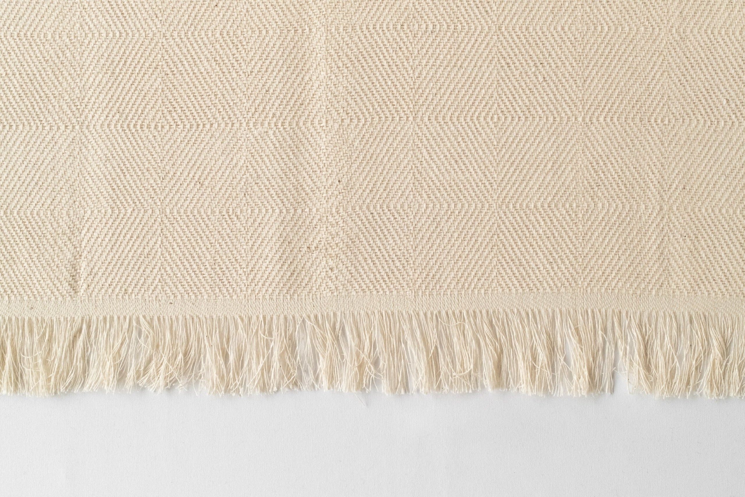 Classic Diamond Weave Throw